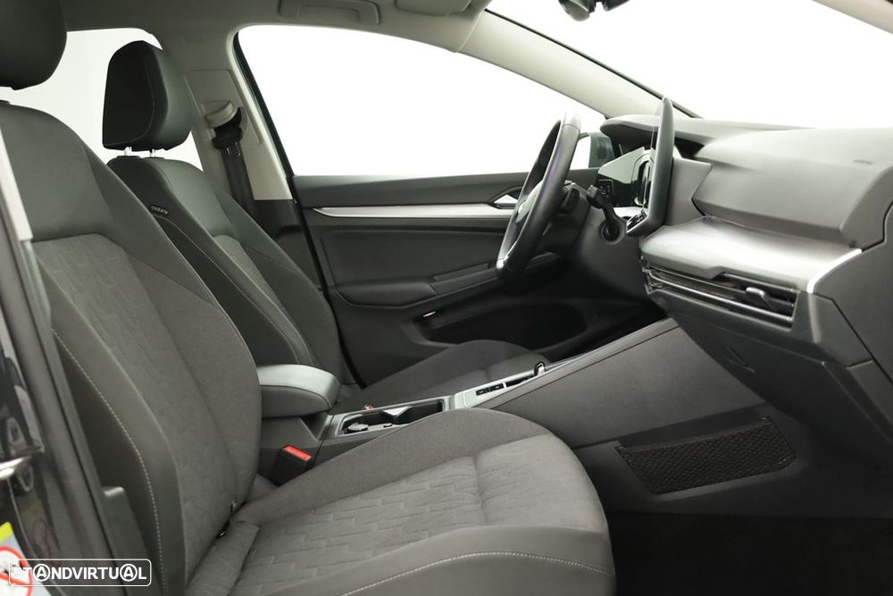 VW Golf 1.5 TSI e-Hybrid Style DSG - 21