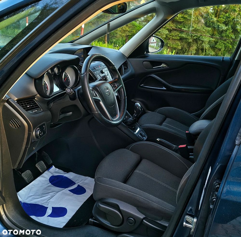 Opel Zafira - 20