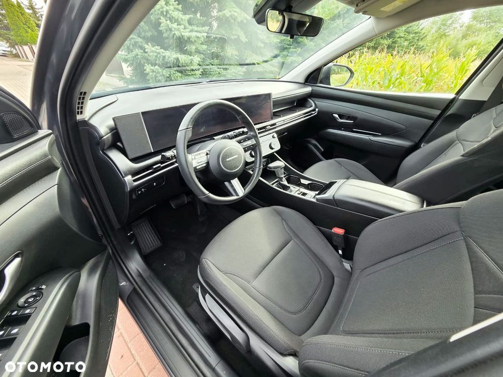 Hyundai Tucson 1.6 T-GDi 48V-Hybrid 2WD DCT Blackline - 9