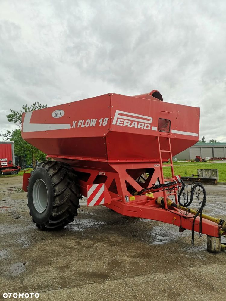 PERARD Wóz Przeładowczy X FLow 18m3 - 4