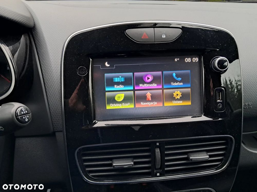 Renault Clio - 22