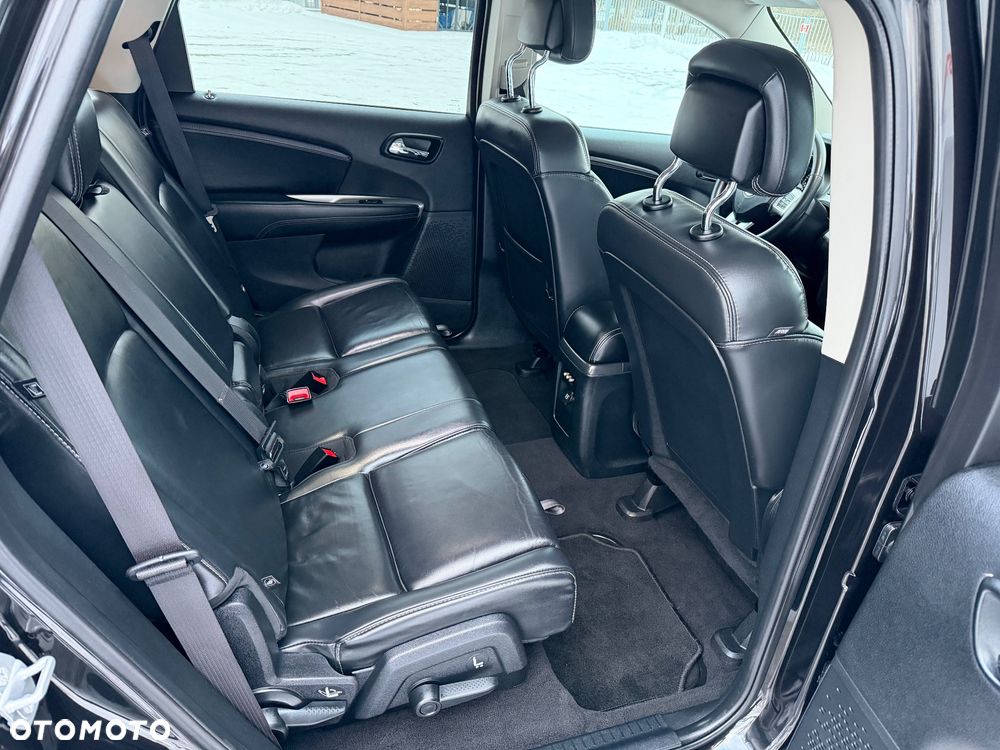 Fiat Freemont 2.0 Multijet 16V DPF Automatik Allrad Black Code - 26