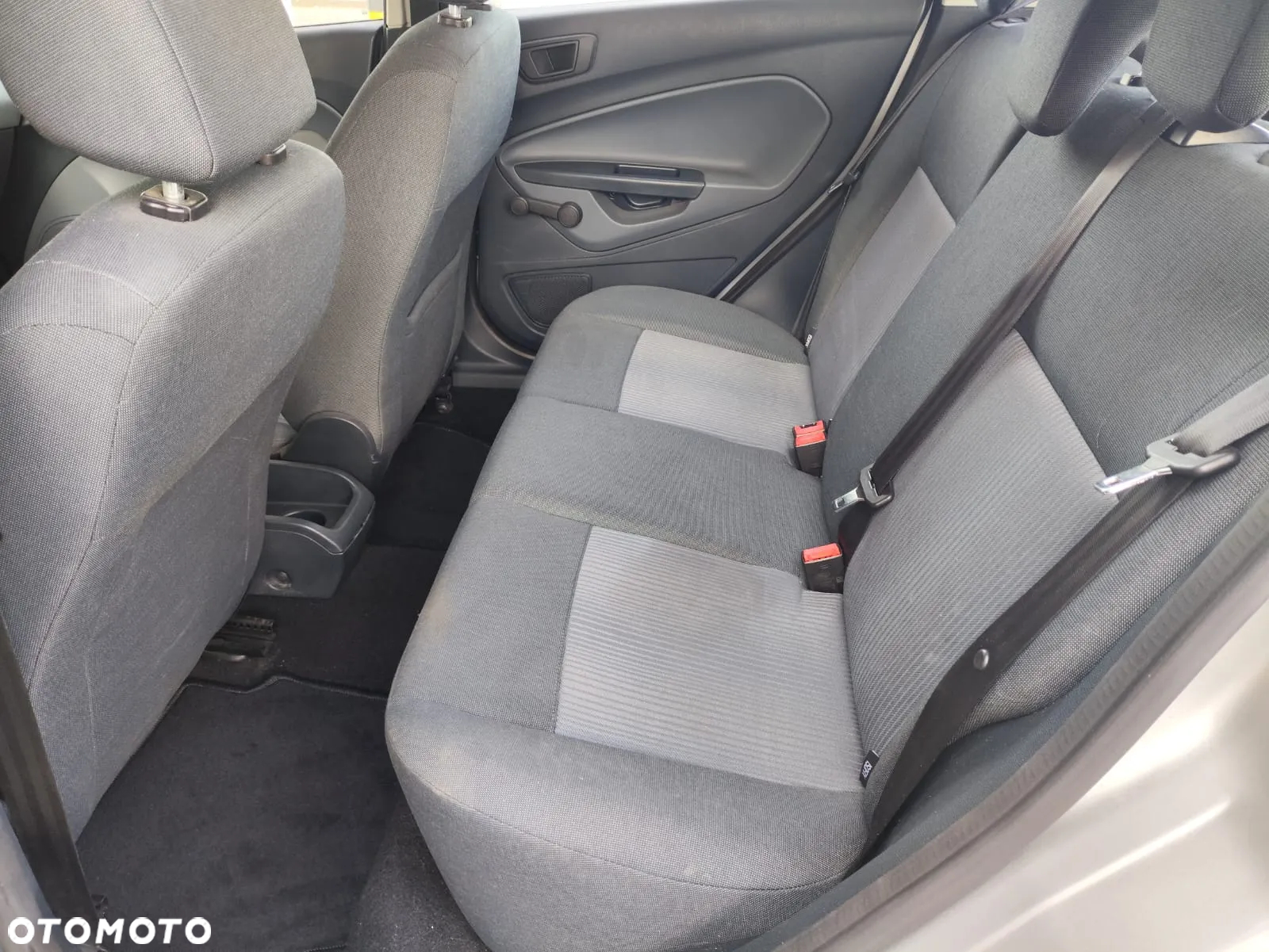 Ford Fiesta - 11