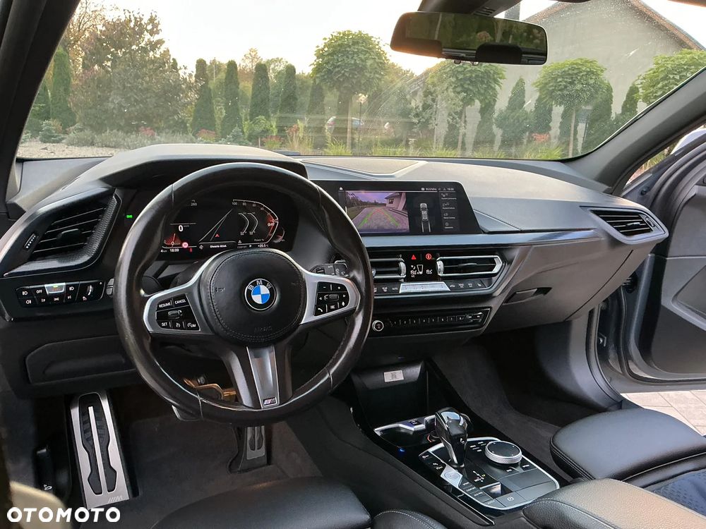 BMW Seria 1 - 18
