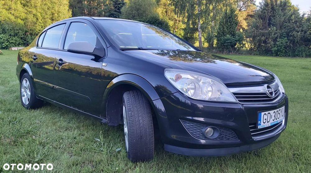 Opel Astra 1.6 Edition - 1