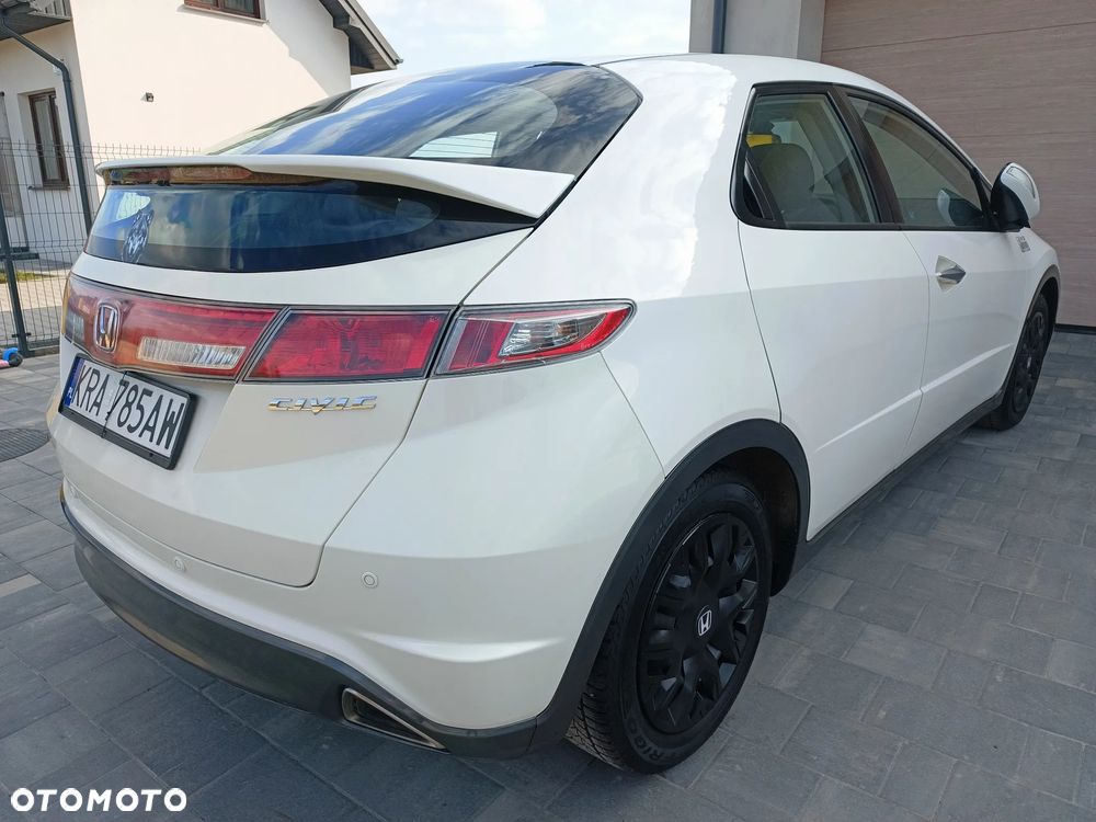 Honda Civic 1.8 GT Special Edition - 27