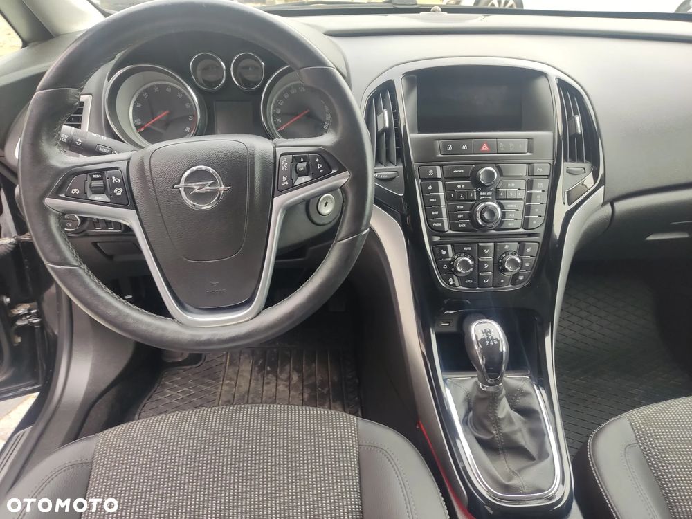Opel Astra - 18