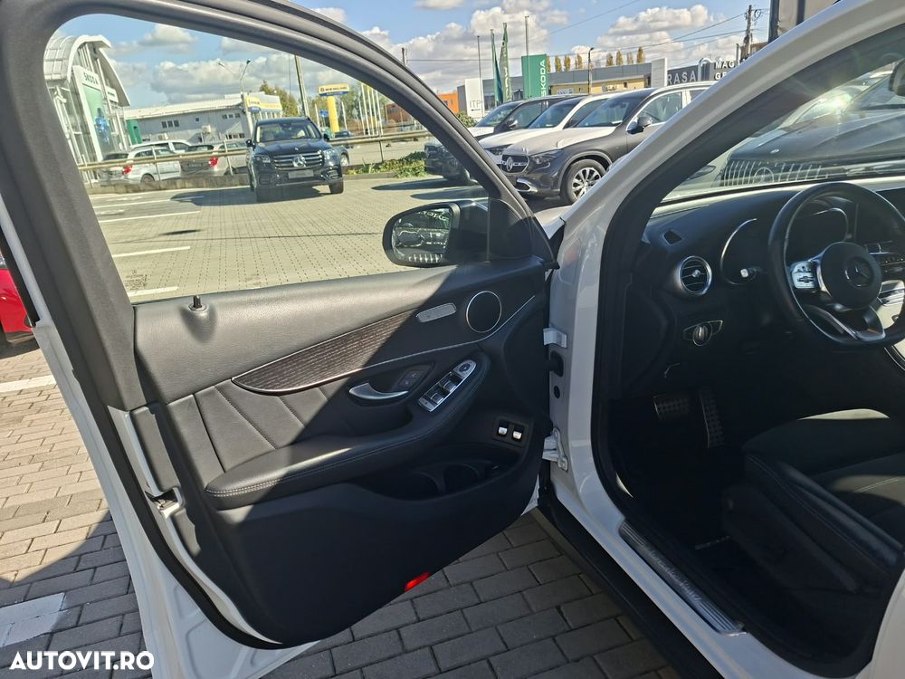 Mercedes-Benz GLC - 20