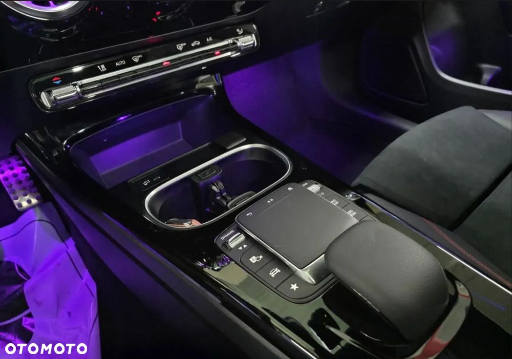Mercedes-Benz CLA 250 4Matic 8G-DCT Edition Progressive Line - 17
