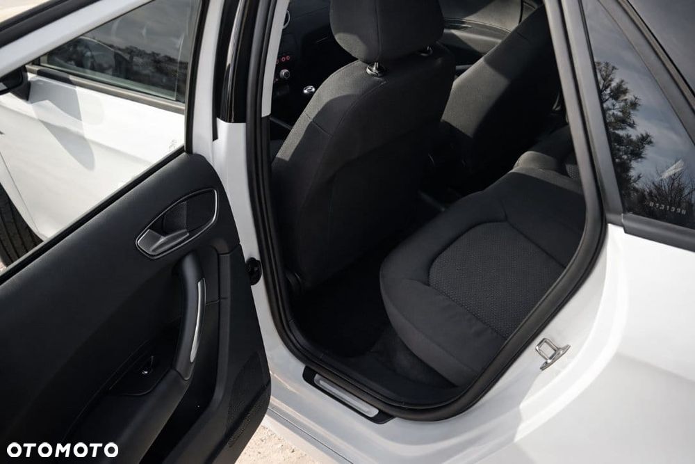 Audi A1 Sportback 1.2 TFSI S line edition - 8