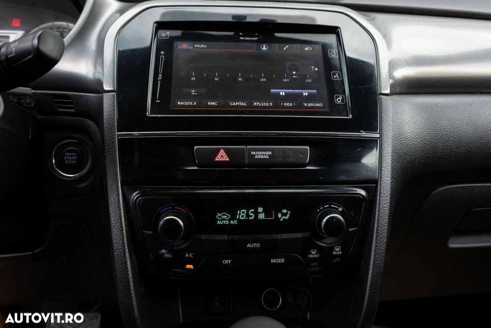 Suzuki Vitara 1.6 DDIS 4X4 Luxus Aut. - 26