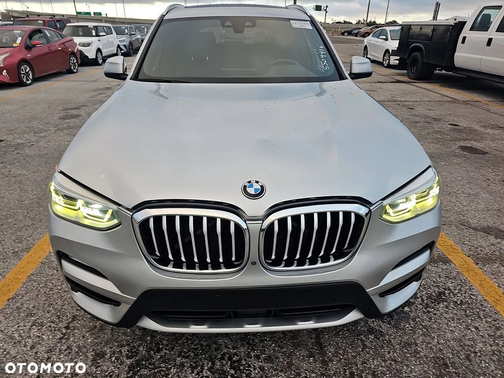 BMW X3 xDrive30i - 2