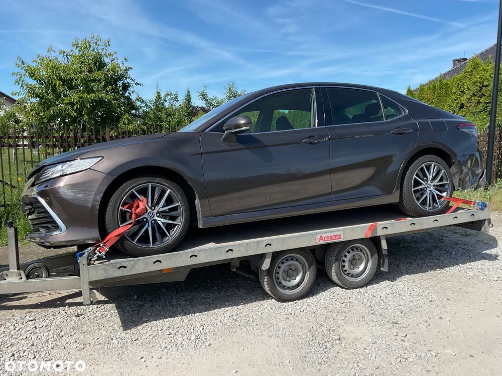 Toyota Camry Executive - 15