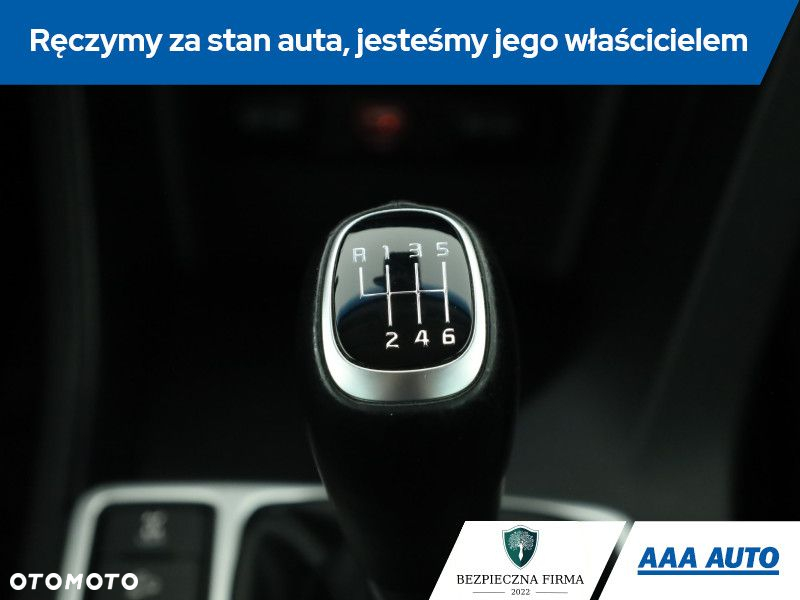 Kia Sportage - 16
