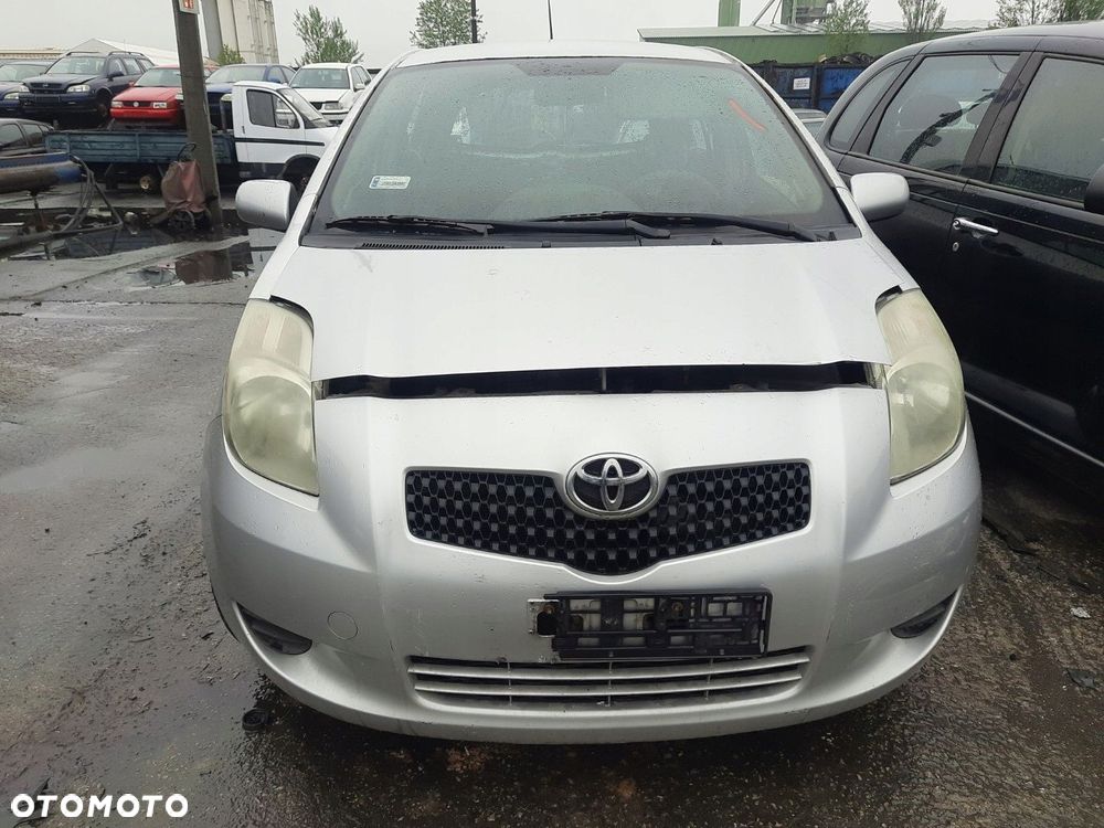 Toyota Yaris II 2005-2011 CZĘŚCI SREBRNA 1E7 1,4 D4D DIESEL - 1