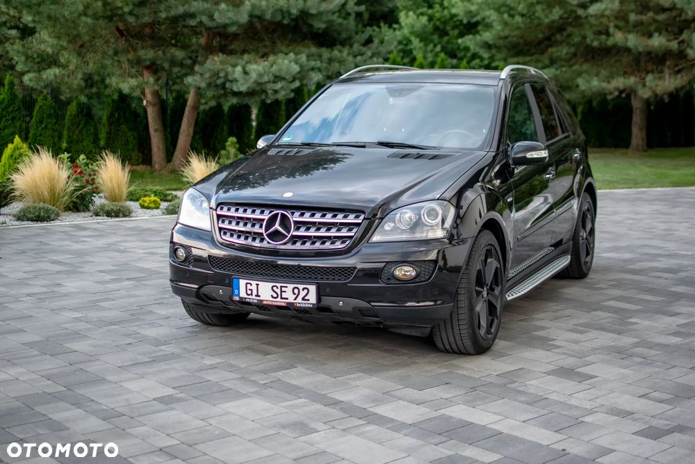 Mercedes-Benz ML - 2