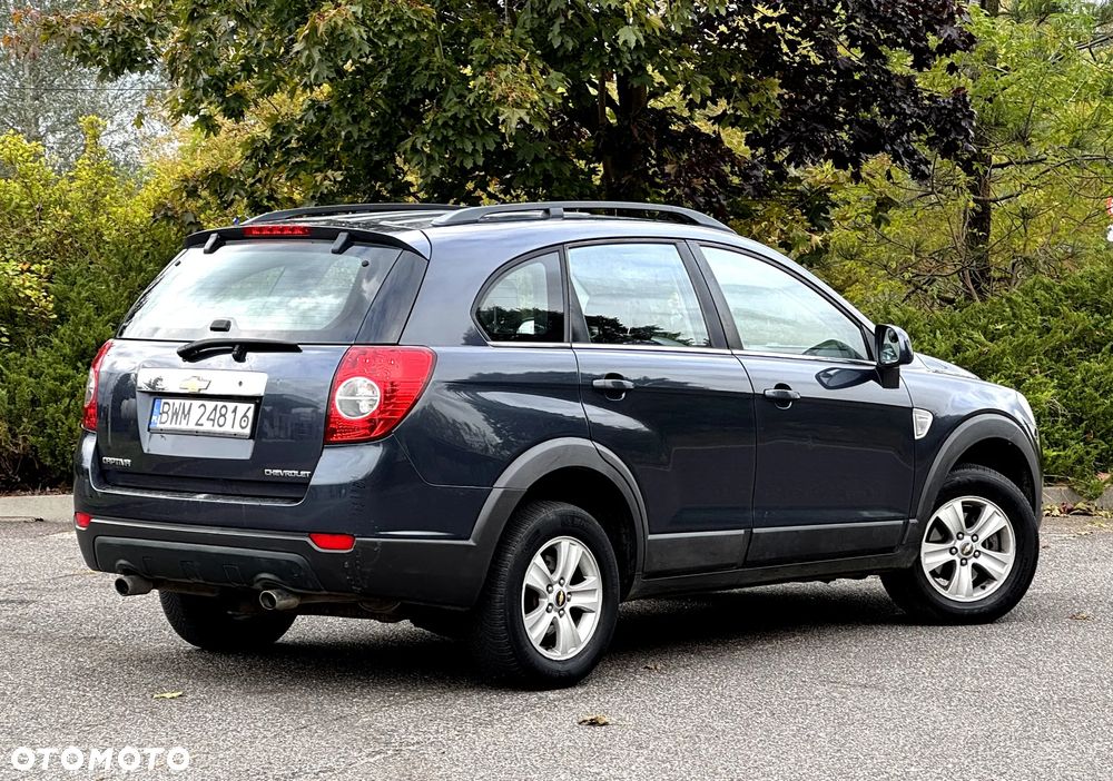 Chevrolet Captiva 2.0 d LS - 25