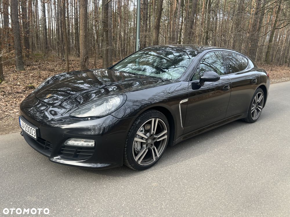Porsche Panamera 4S PDK - 18
