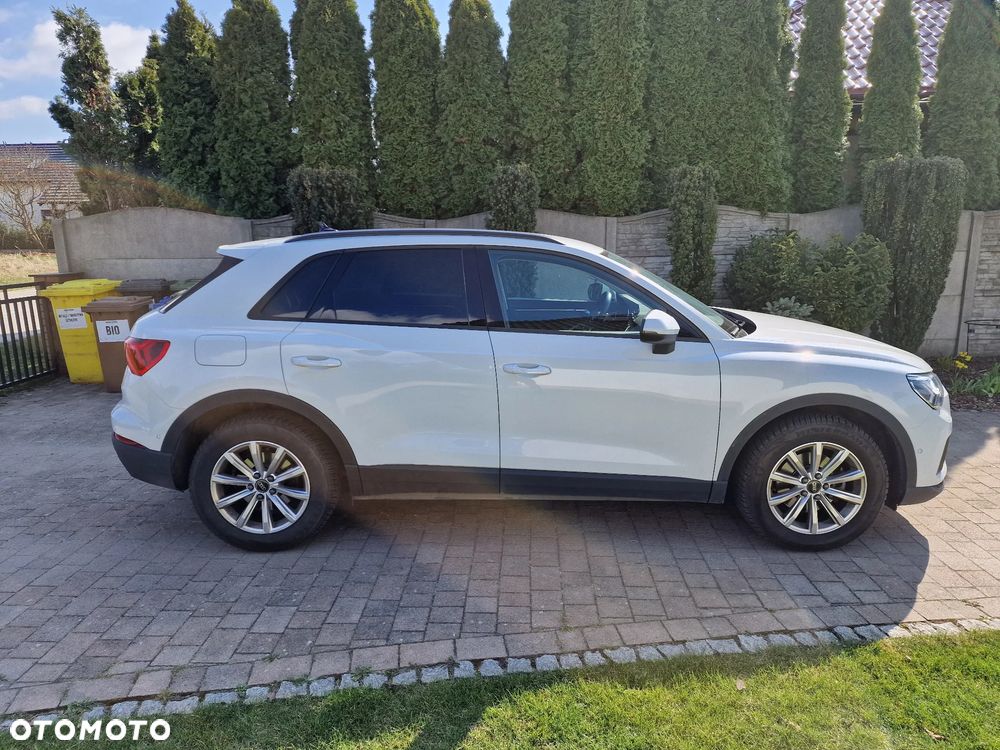 Audi Q3 35 TFSI S tronic - 3