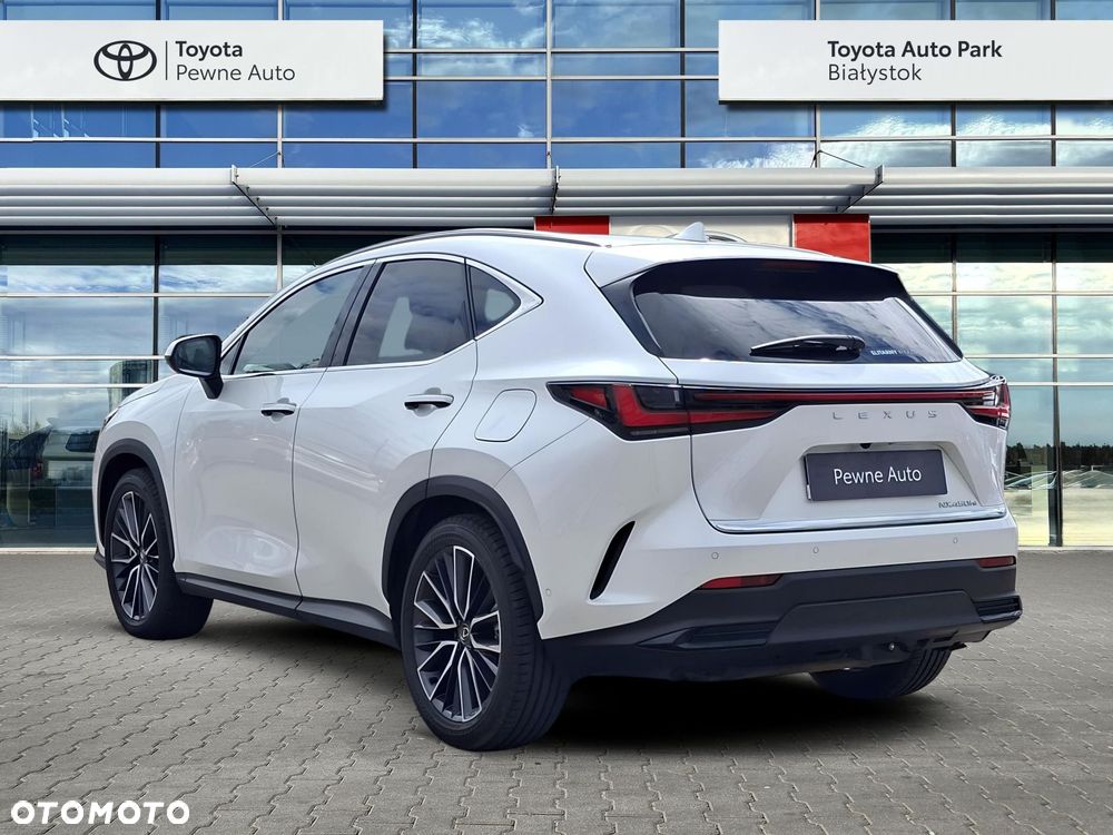 Lexus NX - 3