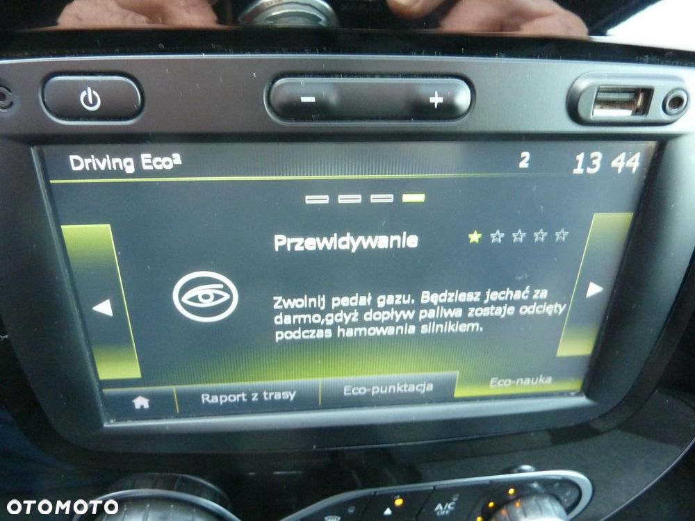 Renault Captur - 28