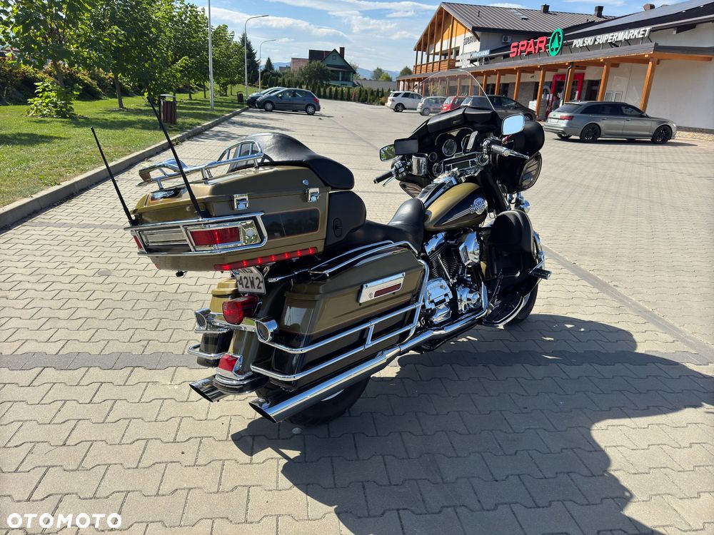 Harley-Davidson Touring Electra Glide - 4