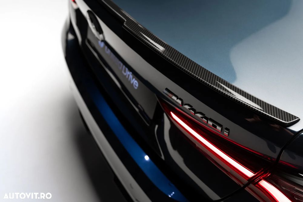 BMW M4 M440i xDrive - 14