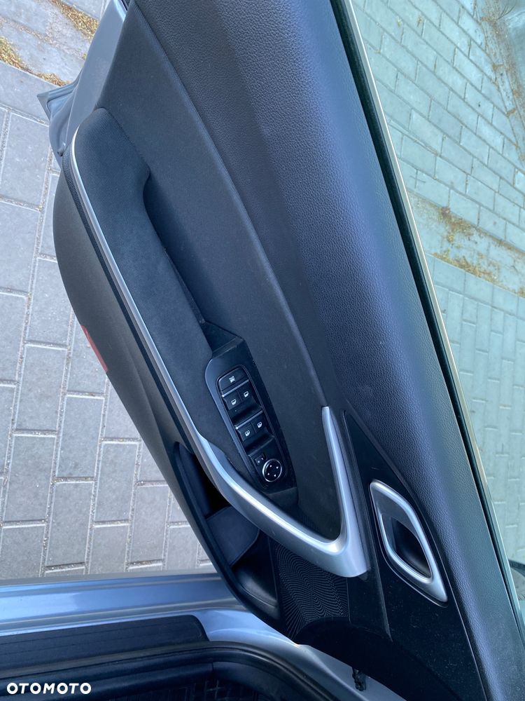 Kia Ceed 1.6 CRDi mHEV M - 27