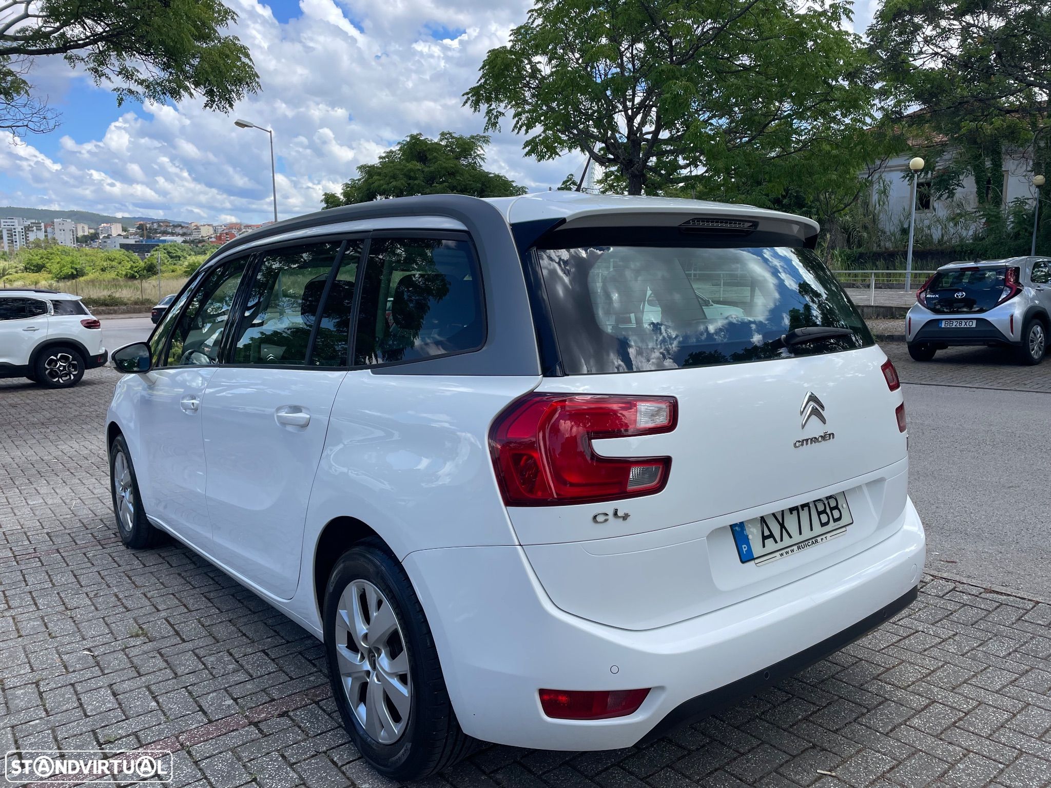 Citroën C4 Grand Picasso 1.6 e-HDi Exclusive - 1