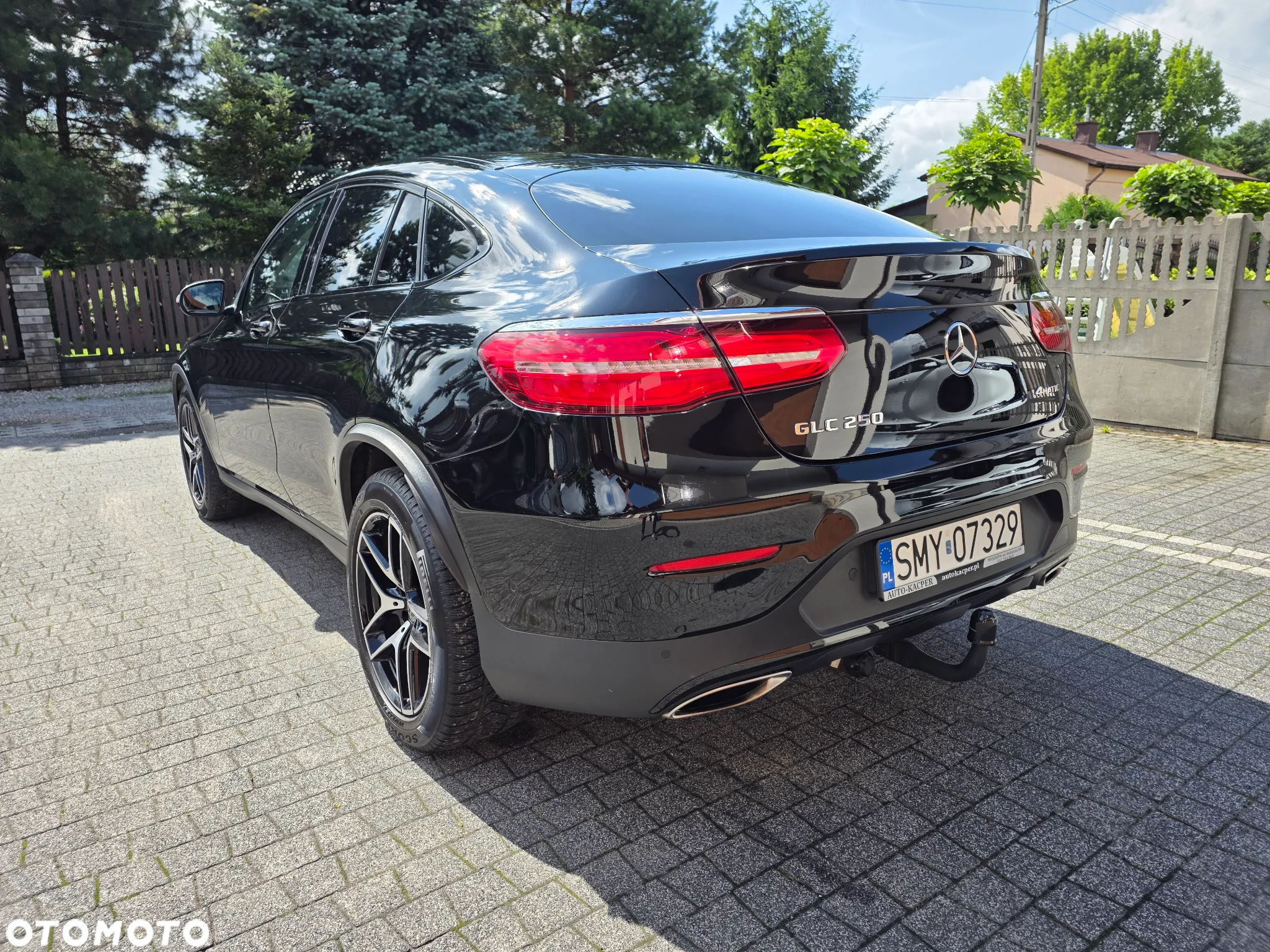 Mercedes-Benz GLC 250 Coupe 4Matic 9G-TRONIC - 3