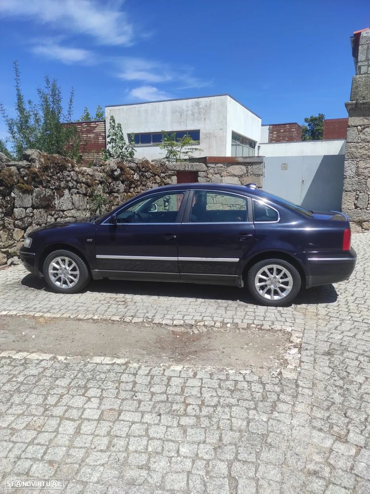 VW Passat 1.9 TDi Confl. Top EC - 13