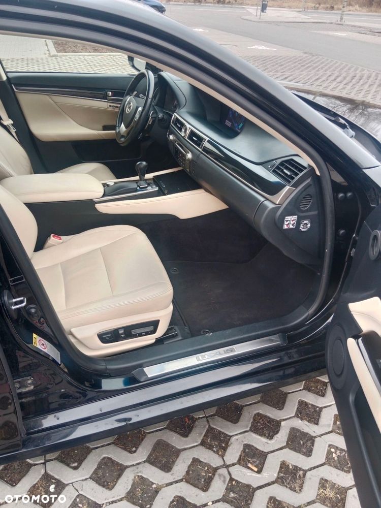 Lexus GS - 19