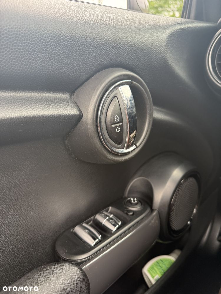 MINI Cooper - 18