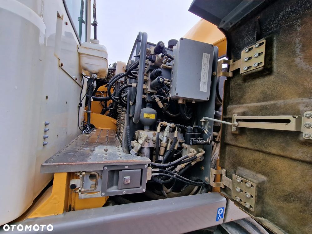 Liebherr A314, 2012r, klimatyzacja - 10