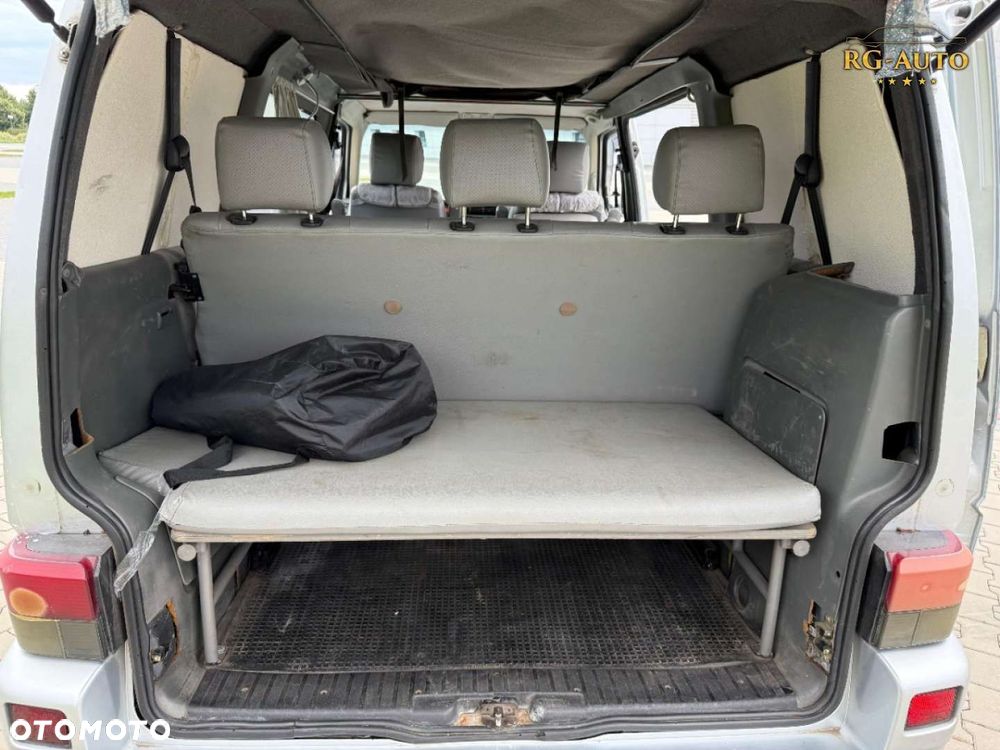 Volkswagen Transporter - 25