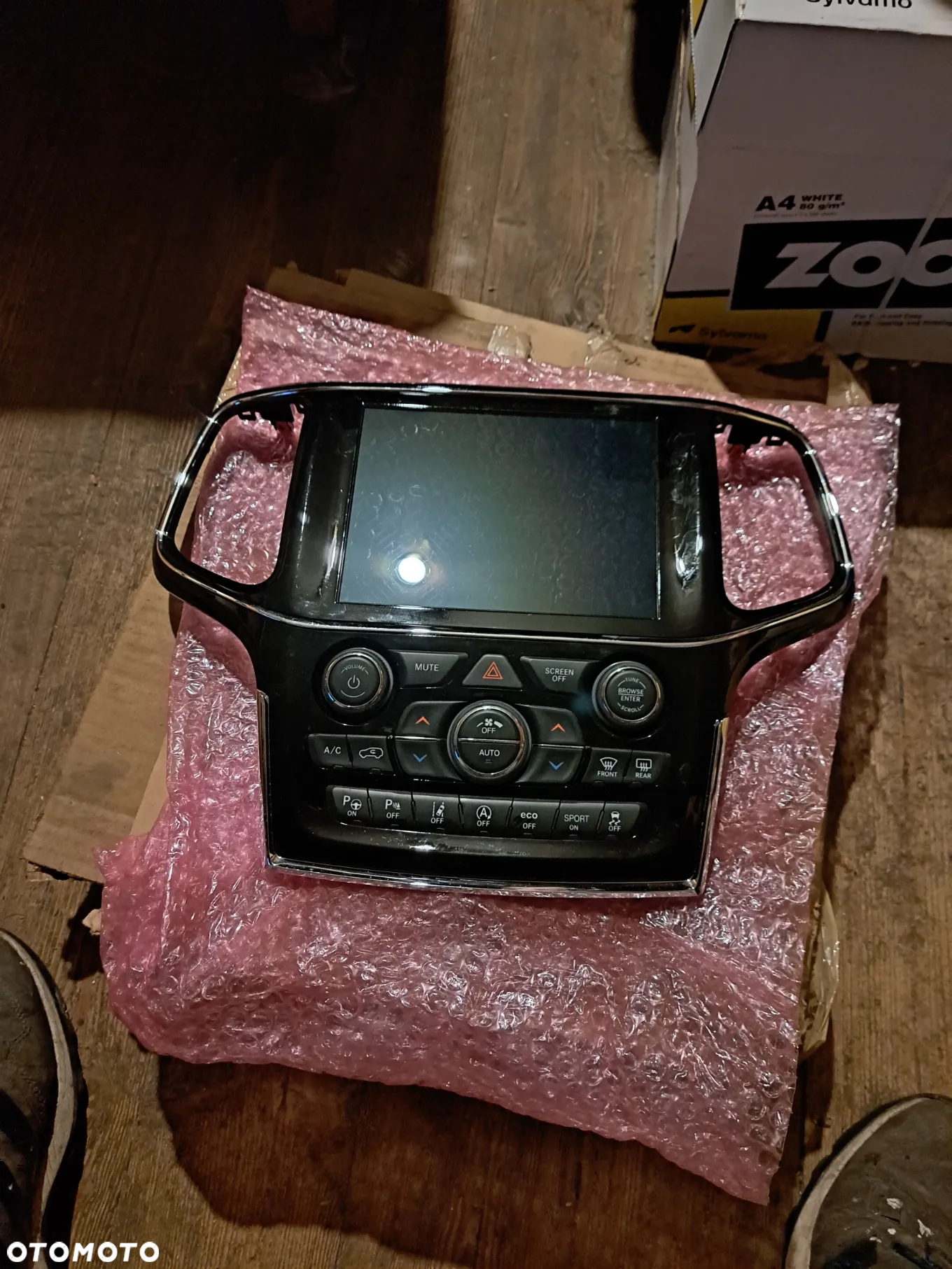 Radio Nawigacja Jeep Grand Cherokee WK2 Panel Sterowania 68388630AB 68388670AB WYŚWIETLACZ PANEL - 6