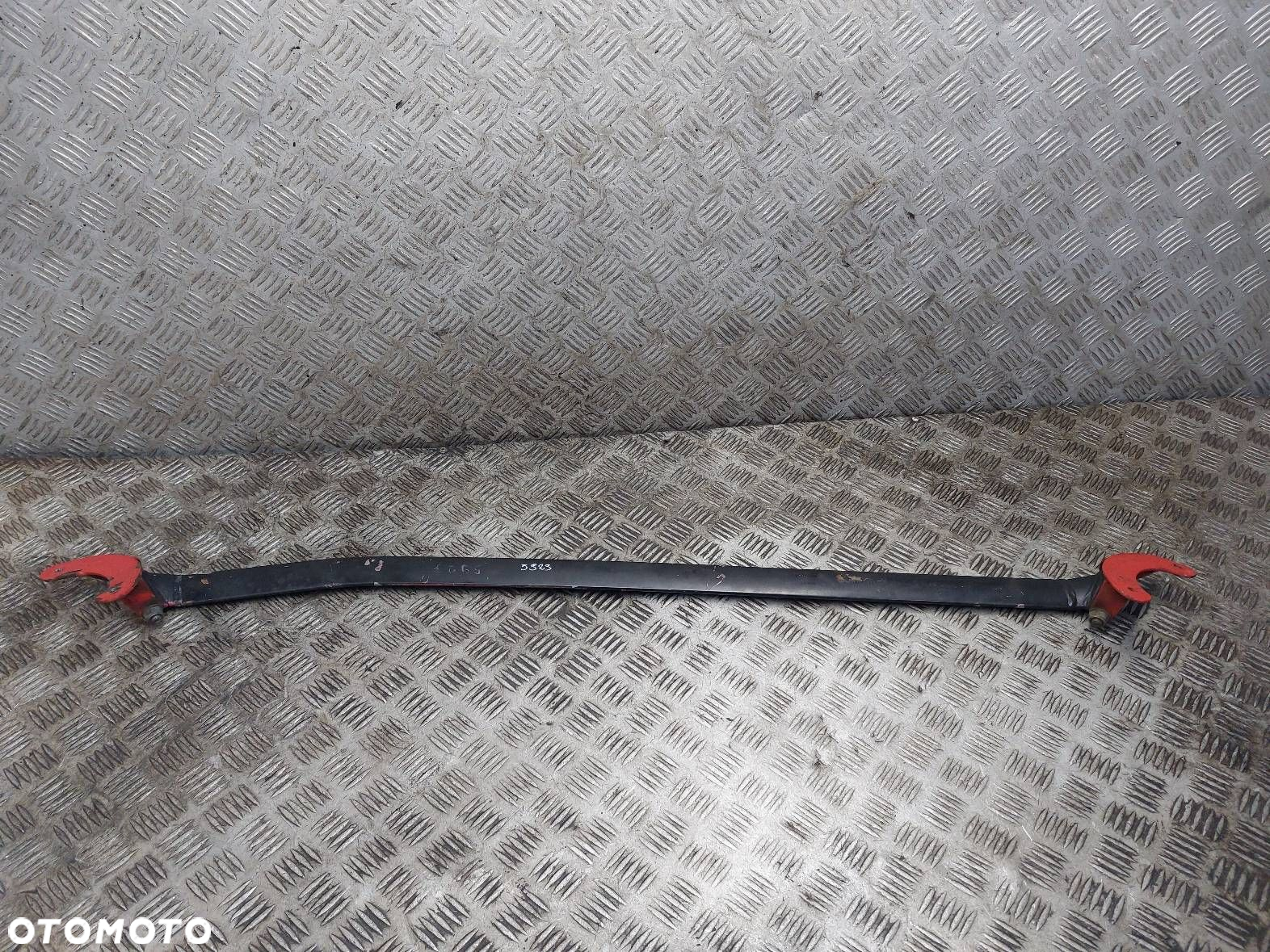 BELKA ROZPÓRKA KIELICHÓW PRZÓD VOLKSWAGEN GOLF IV - 2