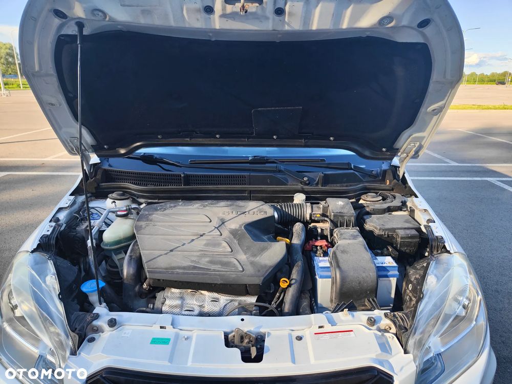 Suzuki SX4 - 10