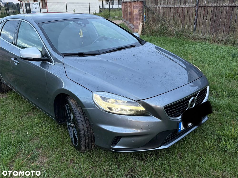 Volvo V40 T3 Drive-E R-Design Momentum - 3