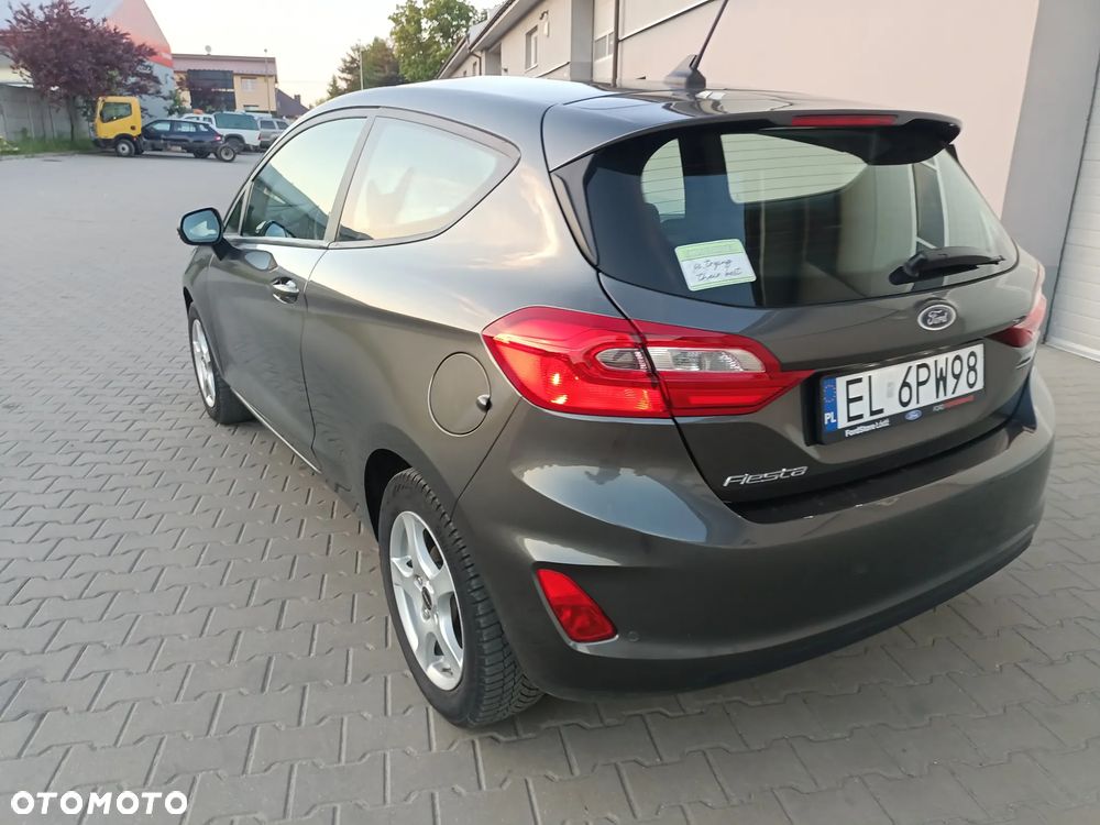 Ford Fiesta 1.1 S&S COOL&CONNECT - 22