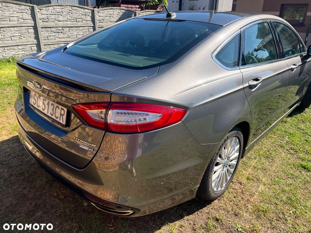 Ford Mondeo 2.0 EcoBoost Titanium - 13