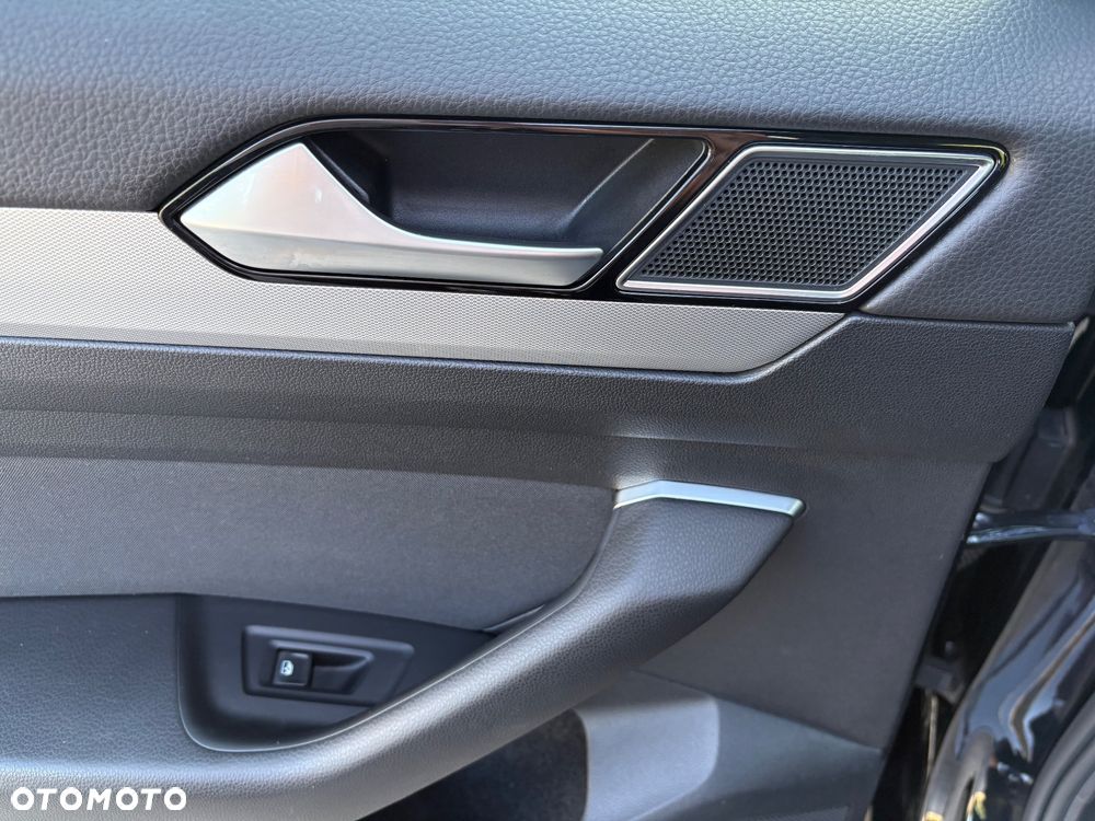 Volkswagen Passat Variant 1.5 TSI EVO Comfortline DSG - 21