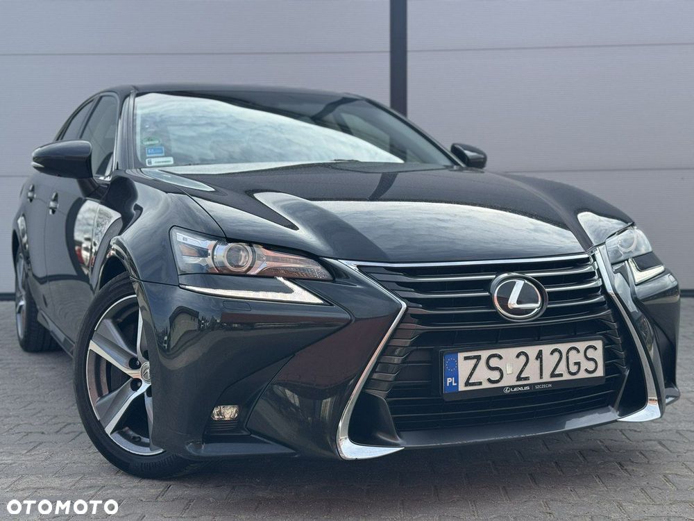 Lexus GS - 1
