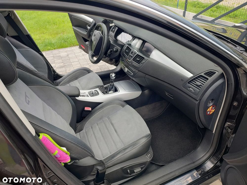 Renault Laguna 2.0 DCi FAP GT - 13