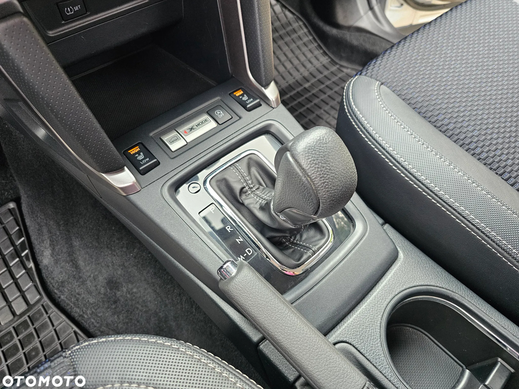 Subaru Forester 2.0 i Exclusive Lineartronic - 18