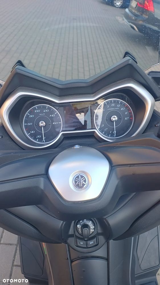 Yamaha X-max - 7