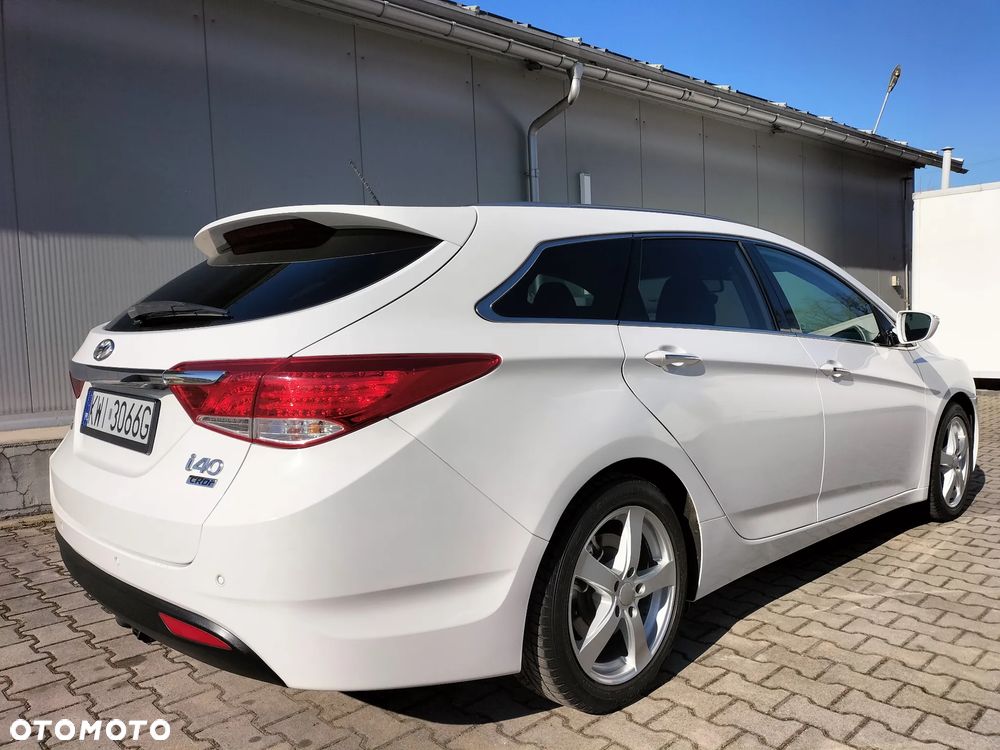 Hyundai i40 Kombi 1.7 CRDi Premium - 3