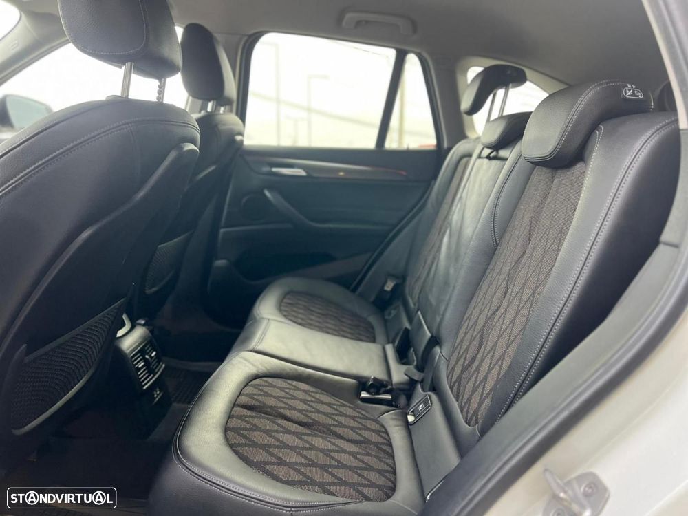 BMW X1 18 d sDrive Advantage Auto - 6