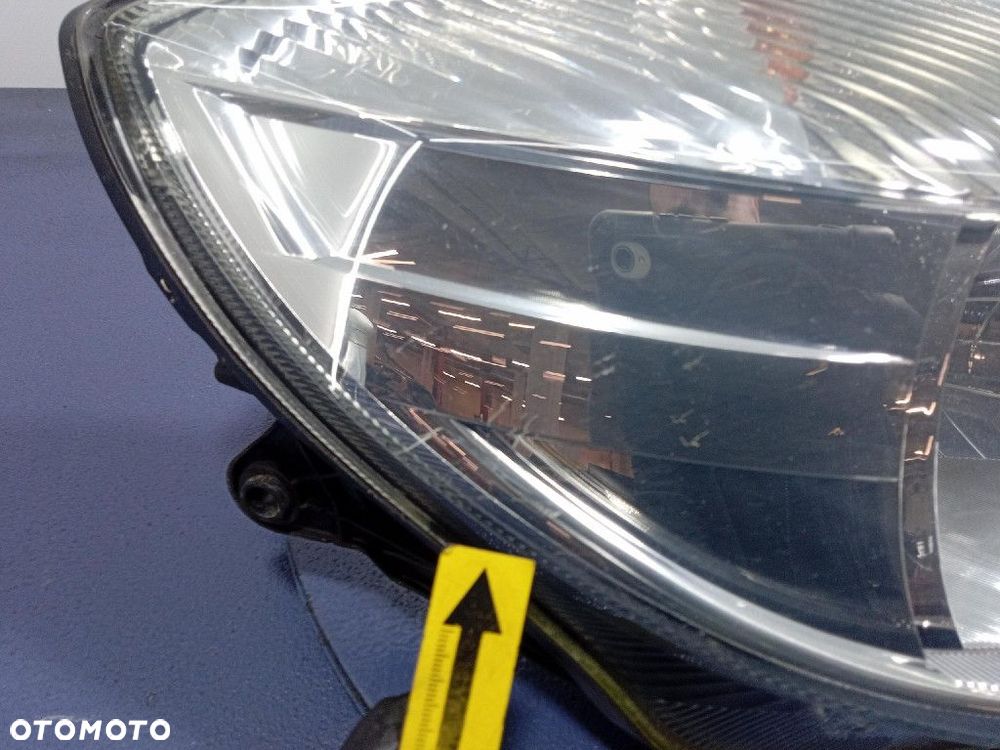 SKODA FABIA II 5J LIFT 10-14 REFLEKTOR PRAWY PRZÓD LAMPA 173088-02 - 11