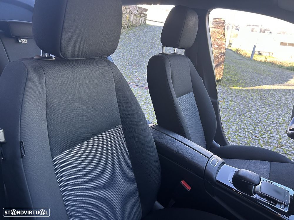 Mercedes-Benz A 180 d 7G-DCT Style - 18